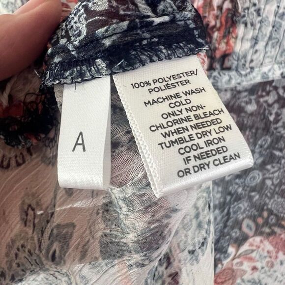 LOFT Boho Mixed Floral Print Semi-Sheer Long Sleeve Blouse Size Small - Picture 4 of 9